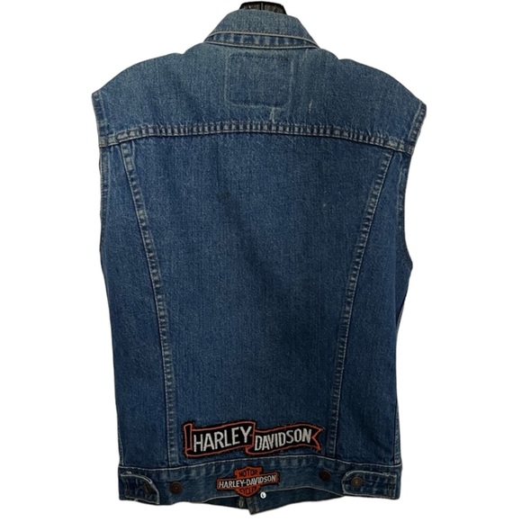 UP CYCLED VINTAGE LEVI’S VEST WITH HARLEY DAVIDSON PATCHES - Picture 1 of 10